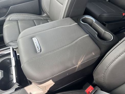 New 2026 GMC Yukon XL Denali image 21