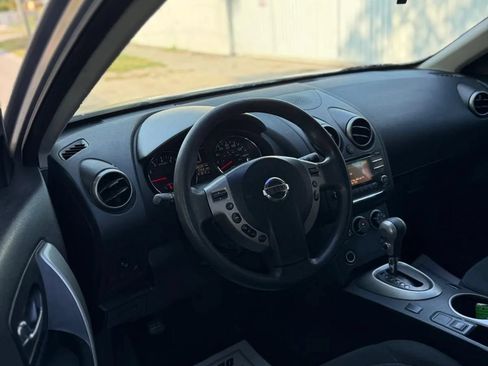 Used 2013 Nissan Rogue SV FWD image 12