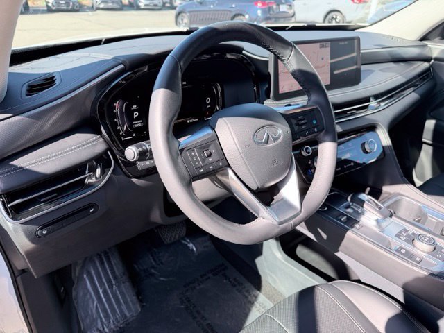 Used 2023 INFINITI QX60 Luxe w/ Cargo Package AWD/4WD image 12