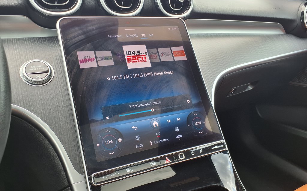 Used 2025 Mercedes-Benz C 300 Sedan image 27
