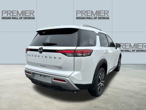 New 2025 Nissan Pathfinder Platinum image 5