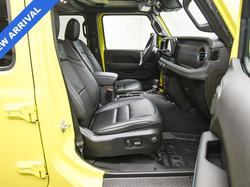 Used 2024 Jeep Wrangler Unlimited Rubicon 4xe image 44