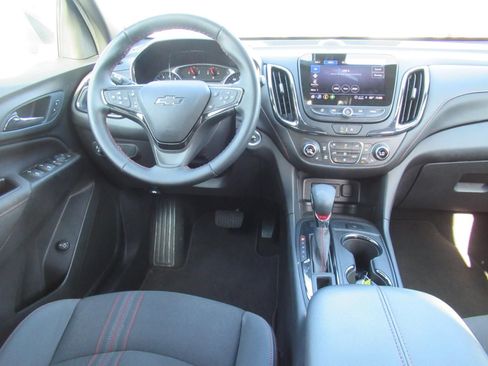 Used 2023 Chevrolet Equinox RS AWD/4WD image 13