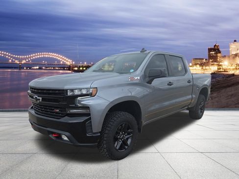 Used 2021 Chevrolet Silverado 1500 LT Trail Boss w/ Convenience Package II image 1