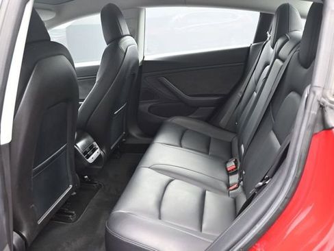 Used 2018 Tesla Model 3 Long Range RWD image 14