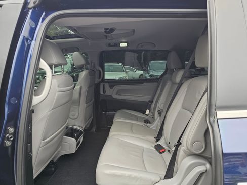 Used 2019 Honda Odyssey EX-L image 17