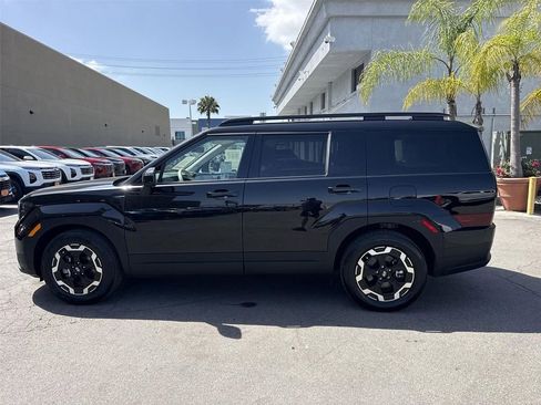 Used 2025 Hyundai Santa Fe SEL image 6