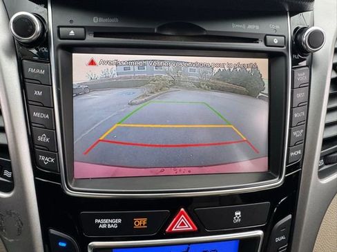 Used 2013 Hyundai Elantra GT w/ Tech Pkg image 28