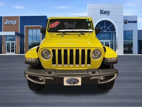 Used 2022 Jeep Wrangler Unlimited Sahara w/ Cold Weather Group image 11