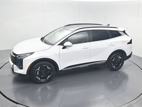 Certified 2026 Kia Sportage EX w/ EX Panorama Roof Package FWD image 48