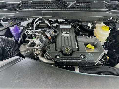 New 2026 RAM 3500 Tradesman image 17