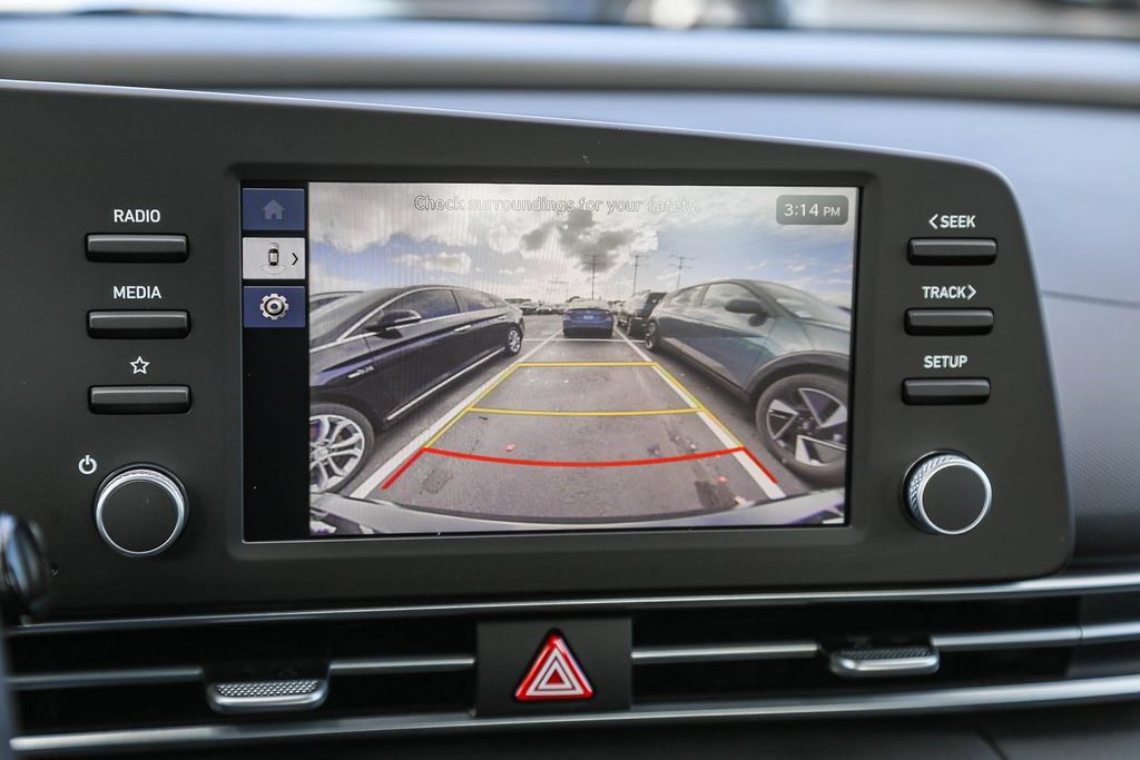 New 2026 Hyundai Elantra Hybrid w/ Cargo Package FWD image 24