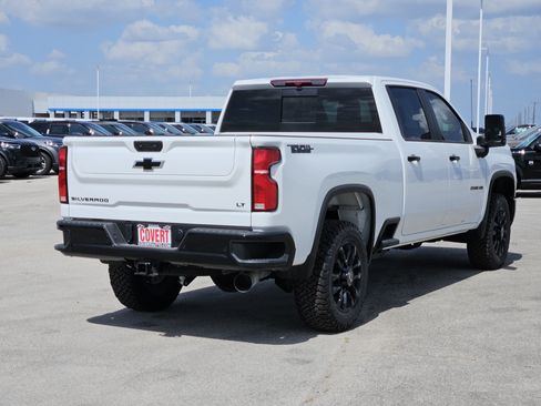 New 2026 Chevrolet Silverado 2500 LT w/ Trail Boss Package AWD/4WD image 3