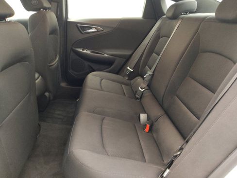 Used 2023 Chevrolet Malibu LS FWD image 18
