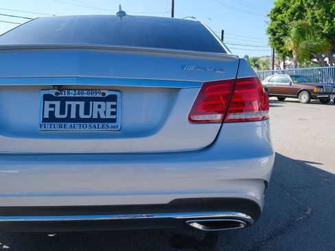 Used 2014 Mercedes-Benz E 350 Sedan w/ Premium 1 Package image 6