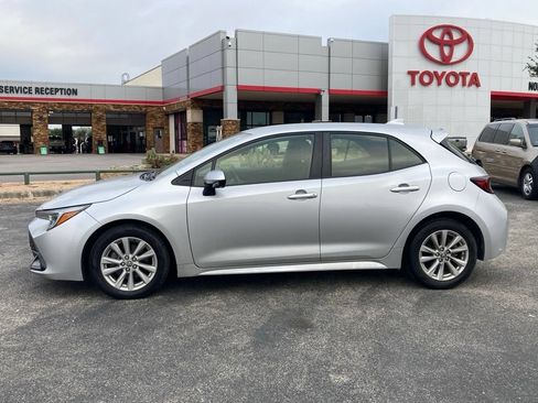 Used 2024 Toyota Corolla SE FWD image 7