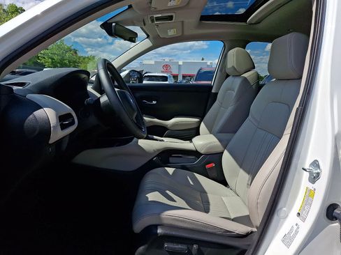 Used 2023 Honda HR-V EX-L image 14