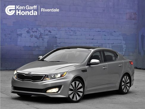 Used 2013 Kia Optima LX FWD image 1