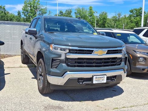 Used 2026 Chevrolet Silverado 1500 LT AWD/4WD image 5
