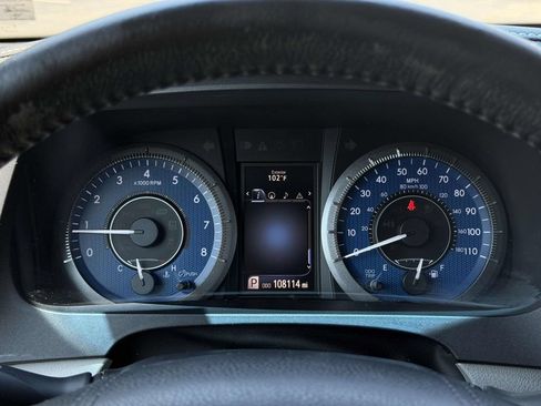 Used 2016 Toyota Sienna XLE w/ XLE Navigation Package FWD image 11