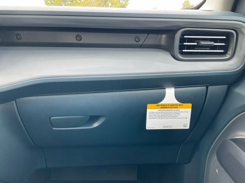 New 2026 Ford Maverick XL image 39