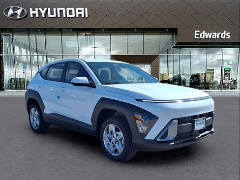 New 2026 Hyundai Kona SE image 10