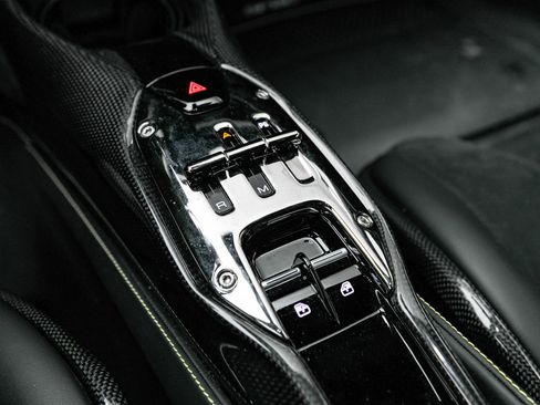 Certified 2022 Ferrari SF90 Stradale image 6