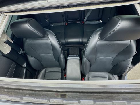 Used 2023 Honda Accord Touring image 14