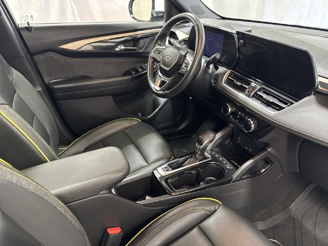 Used 2024 Chevrolet TrailBlazer ACTIV w/ Convenience Package AWD/4WD image 28