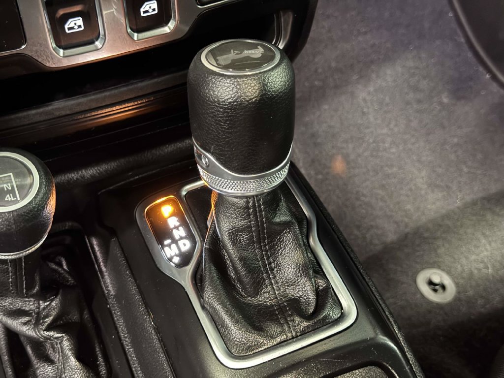 Used 2023 Jeep Wrangler Sport AWD/4WD image 24