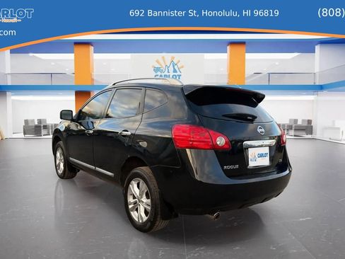 Used 2013 Nissan Rogue SV FWD image 3