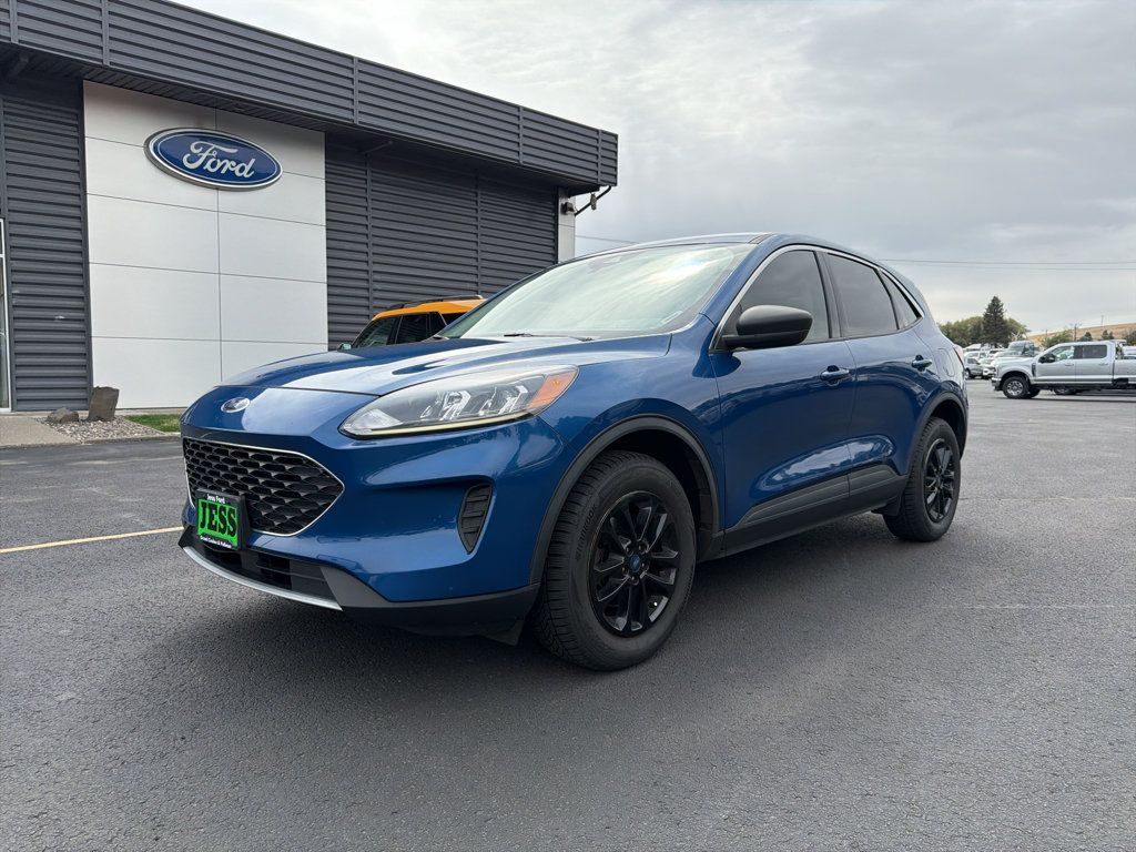 Used 2022 Ford Escape SE w/ Convenience Package AWD/4WD image 40