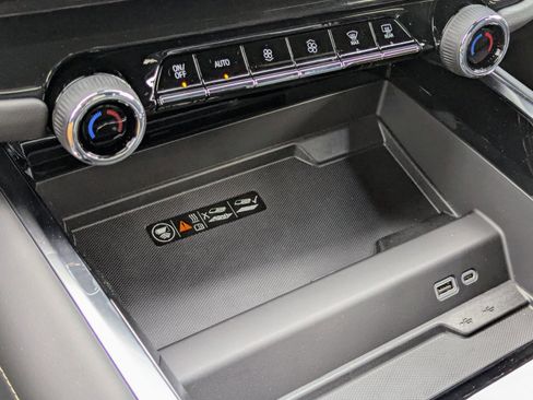 New 2025 Chevrolet Tahoe Premier image 50