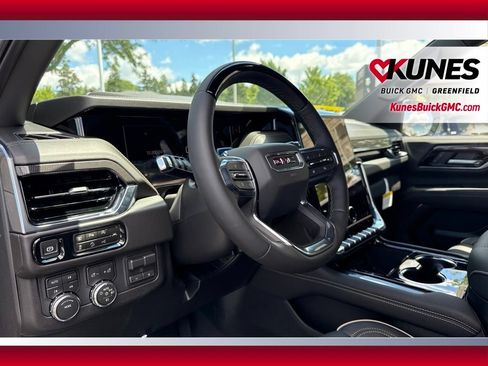 New 2026 GMC Yukon Elevation AWD/4WD image 11