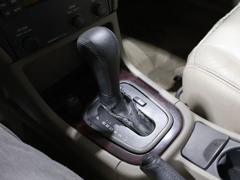 Used 2004 Volvo S40 image 29