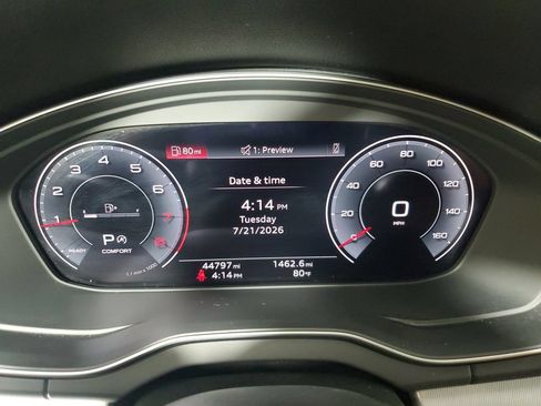 Used 2025 Audi Q5 2.0T Premium AWD/4WD image 27