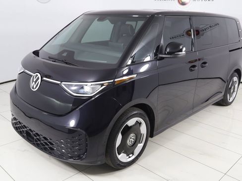 Used 2025 Volkswagen ID. Buzz Pro S image 24