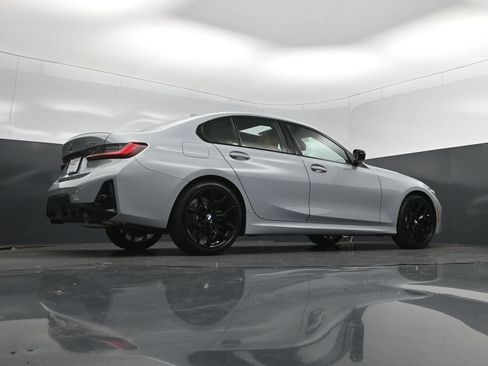 New 2026 BMW 330i Sedan w/ M Sport Package RWD image 42