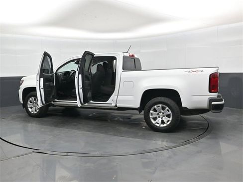 Used 2022 Chevrolet Colorado LT w/ Safety Package image 47