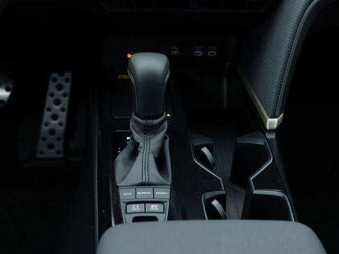 New 2026 Toyota Camry SE image 15