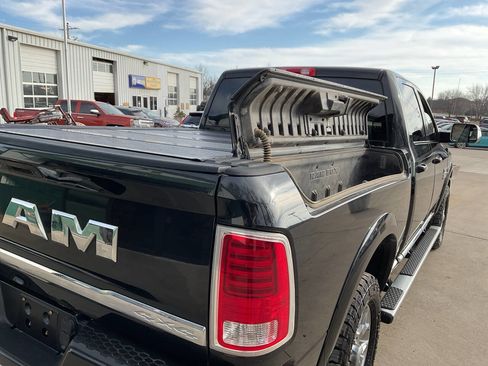 Used 2017 RAM 2500 Limited image 12
