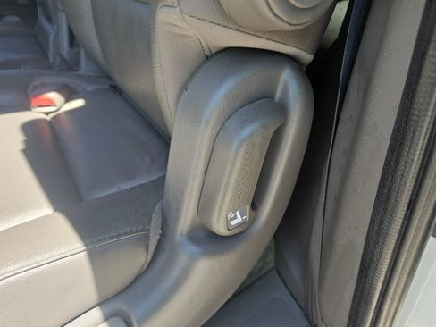 Used 2015 Honda Odyssey EX-L image 29