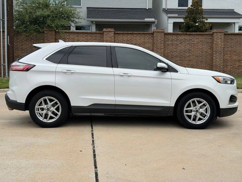 Used 2020 Ford Edge SEL w/ Cold Weather Package FWD image 14