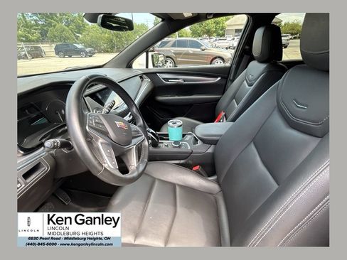 Used 2024 Cadillac XT5 Luxury AWD/4WD image 1