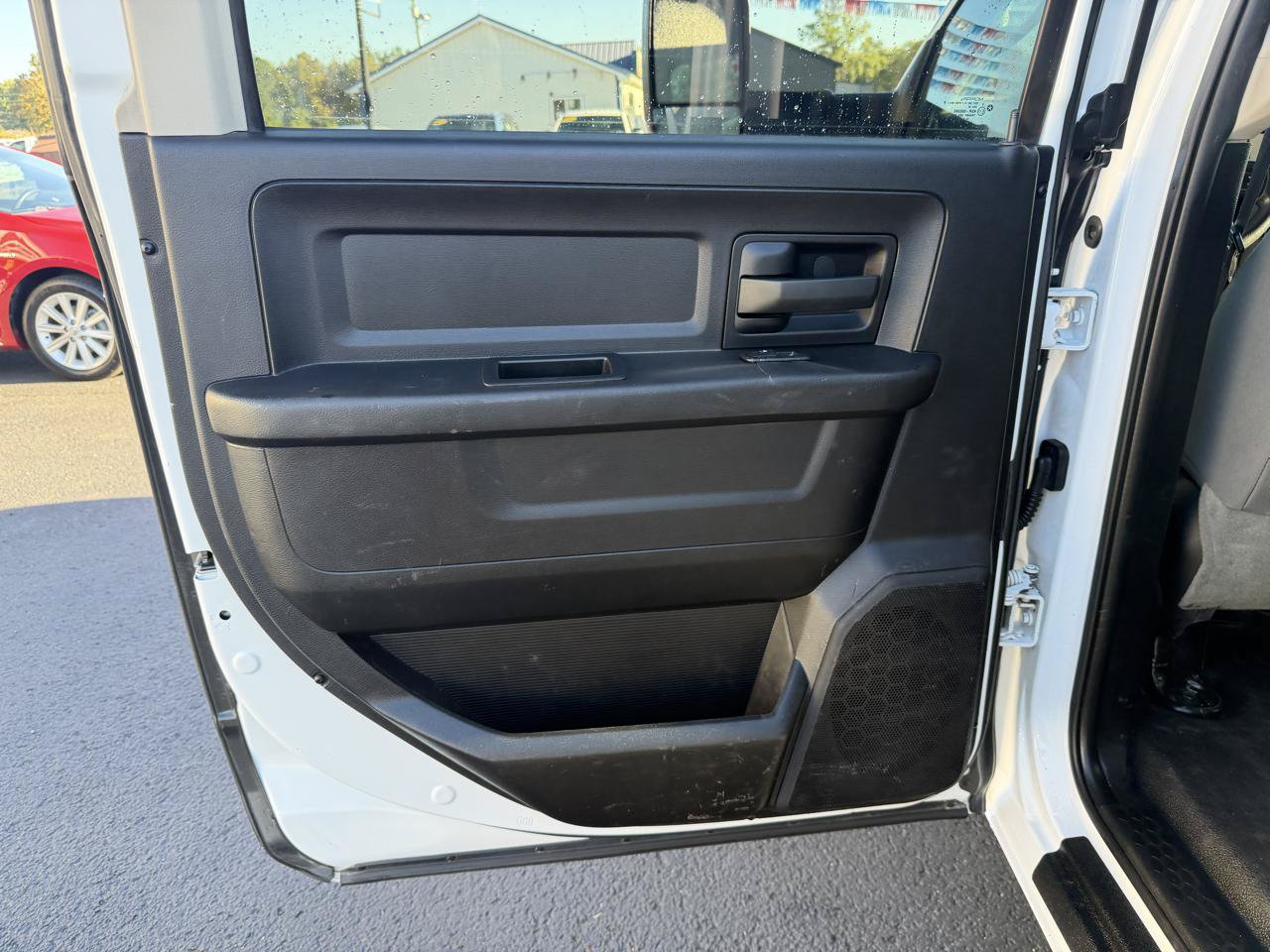 Used 2016 RAM 4500 Tradesman w/ Chrome Appearance Group AWD/4WD image 15