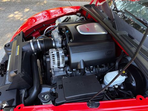 Used 2004 Chevrolet SSR w/ Preferred Equipment Group image 67