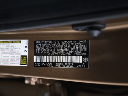 Used 2023 Toyota Crown Platinum image 27