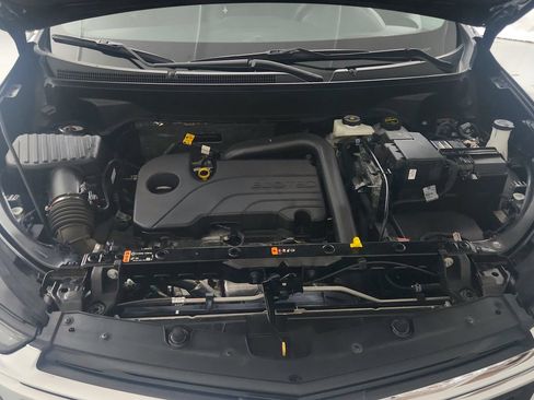 Used 2024 Chevrolet Equinox LT w/ LPO, Floor Liner Package FWD image 30