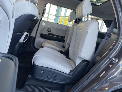 New 2026 Hyundai Palisade Calligraphy AWD/4WD image 8