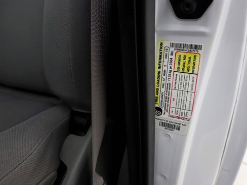 Used 2012 Ford E-350 and Econoline 350 XL w/ Interior Upgrade Pkg image 31